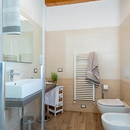 Casa Rossa - Regarda Travel Prázdninový dům